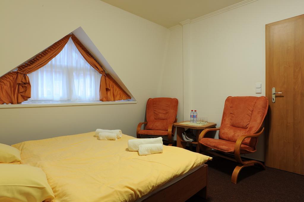 Wellness Penzion Jarmilka S Privatnim Wellness Bedrichov  Luaran gambar